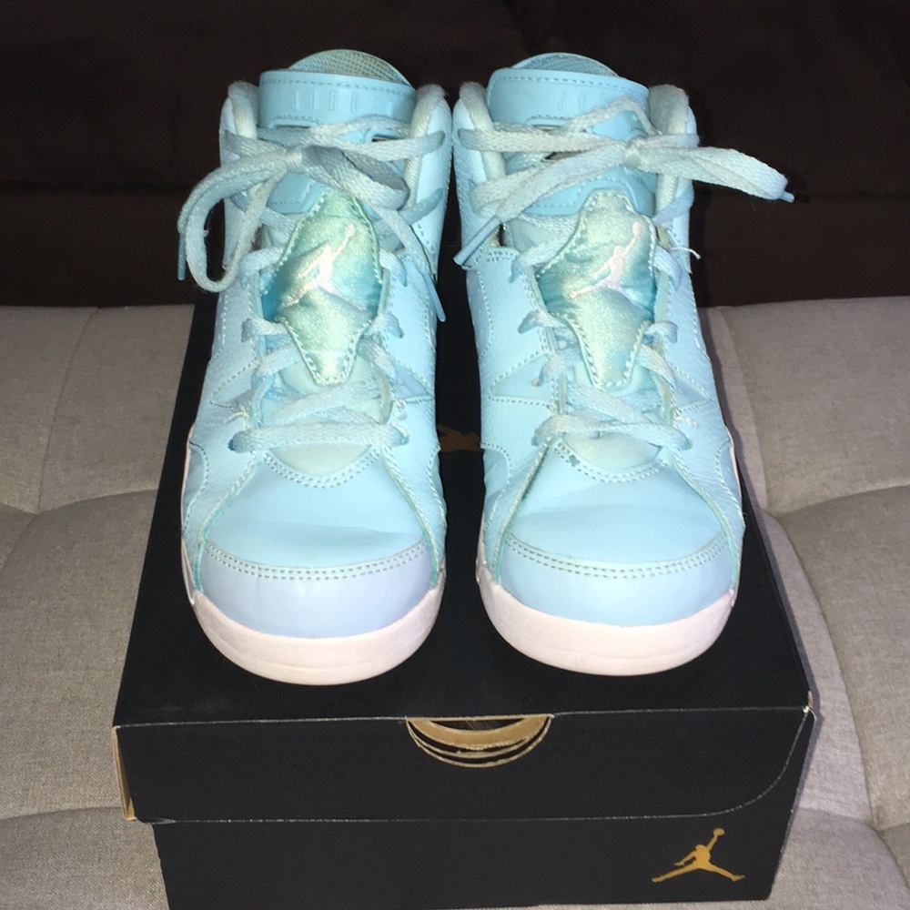 Jordans youth
